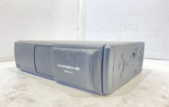 Porsche Cayenne (9PA) CD/DVD changer 7L5035111D 1490H00E2247318 E2247318
