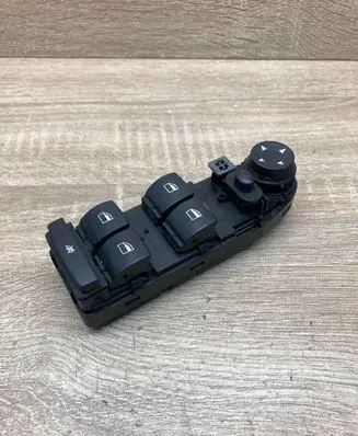 BMW 5 E60 E61 Electric window control switch 9122110 07W10E05