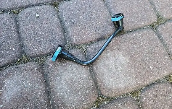 Opel Corsa E Fuel line pipe 13433094