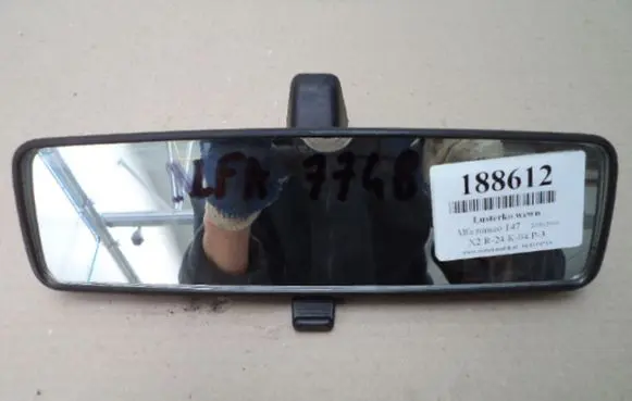 Alfa Romeo 147 Rear view mirror (interior)