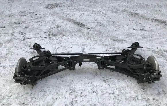 BMW 2 F44 Rear axle beam 6851560