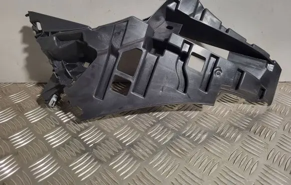Mercedes-Benz GL X166 Front bumper mounting bracket A1666256900