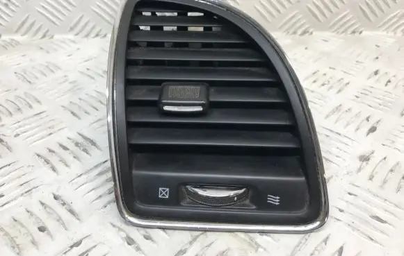 Chrysler Town & Country V Dashboard side air vent grill/cover trim 1QY59DX9AE