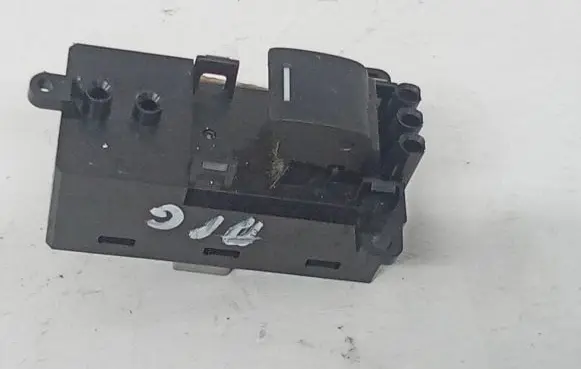 Honda Civic IX Electric window control switch 35770TA0A11 1932G102802