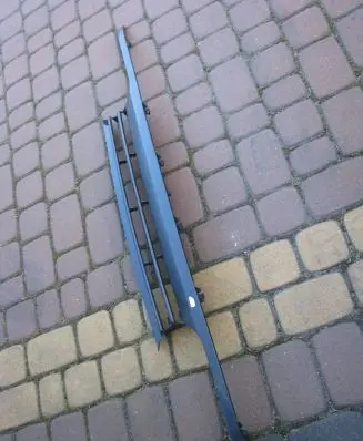 Volkswagen Golf III Front bumper upper radiator grill FKSG05