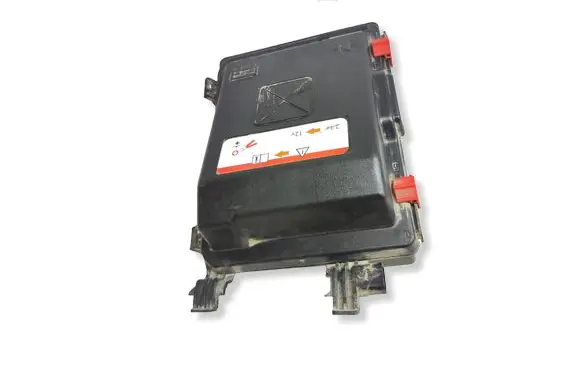 Toyota Proace Fuse box set 9804681780 9678633380