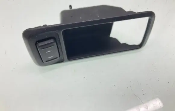 Ford Kuga I Electric window control switch 3M51226A36AFW