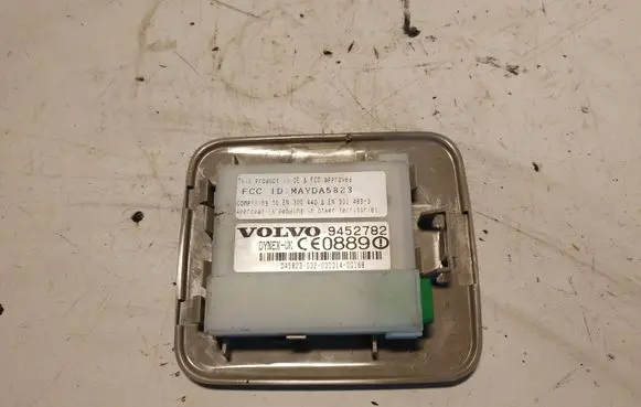 Volvo V70 Alarm control unit/module 9452782