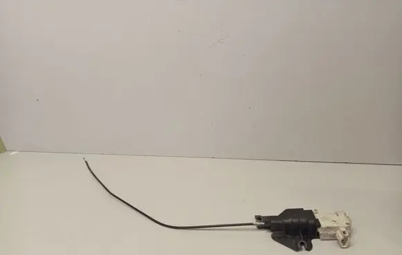 Audi A6 S6 C6 4F Fuel tank cap lock motor 3B0959782A
