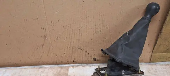 Mazda Premacy Gear shifter/selector