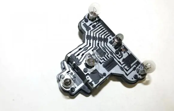Volkswagen Golf III Tail light bulb cover holder 1h6945257