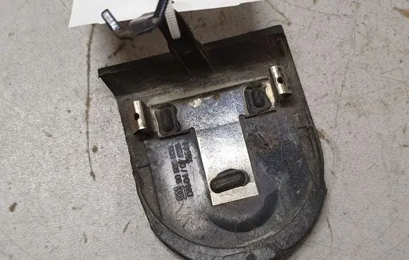 Opel Zafira A Front tow hook cap/cover 90580633