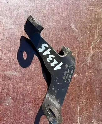 Volkswagen Golf IV other engine part 038103390