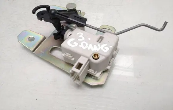 Volkswagen Touareg I Tailgate boot lock/latch motor 3B5827061B 3B0959781C 7l6827425