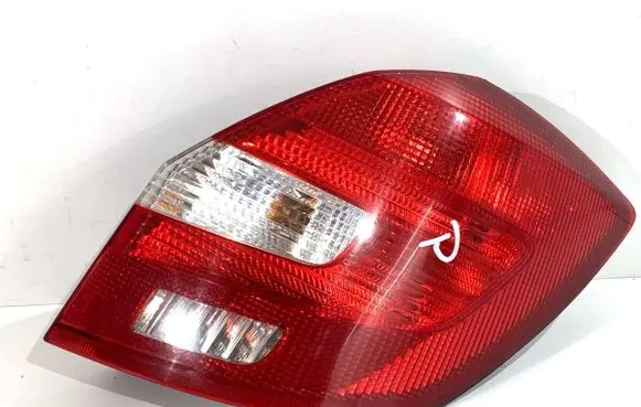 Skoda Fabia Mk1 (6Y) Rear/tail lights 5J6945096