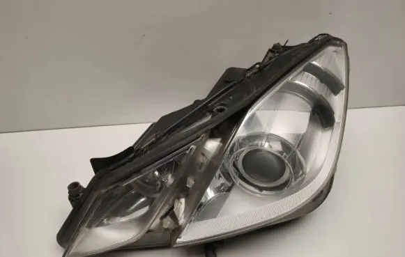 Mercedes-Benz E C207 W207 Headlight/headlamp A2078200159