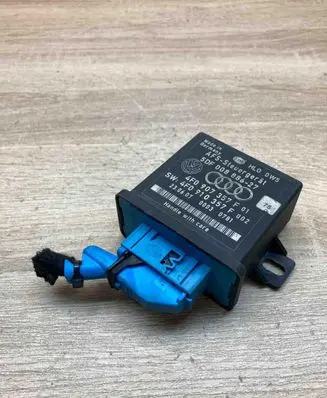 Audi Q7 4L Light module LCM 4F0907357F 4F0910357F WITHPLUG