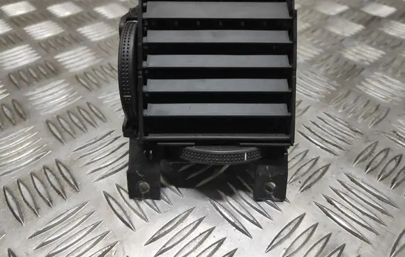 Opel Signum Dash center air vent grill