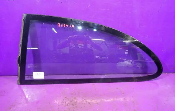 Seat Ibiza III (6L) Rear side window