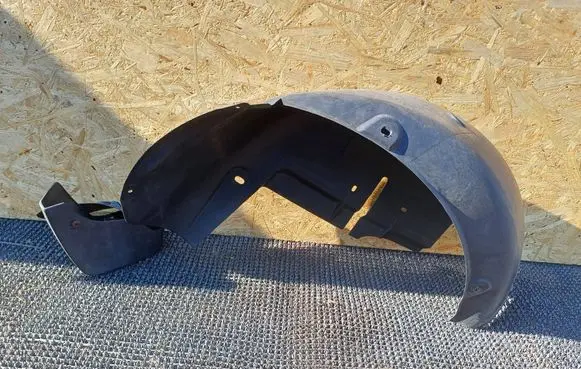 Renault Megane II Rear arch fender liner splash guards 8200141544