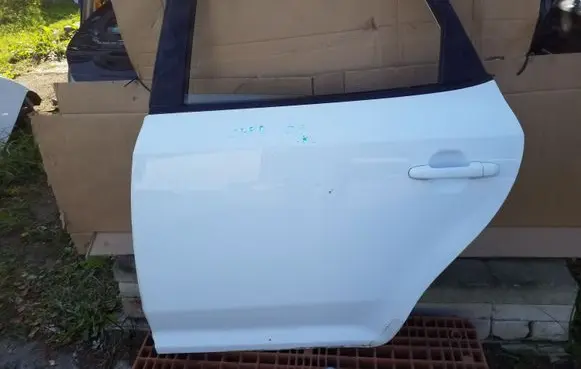KIA Ceed Rear door OEM