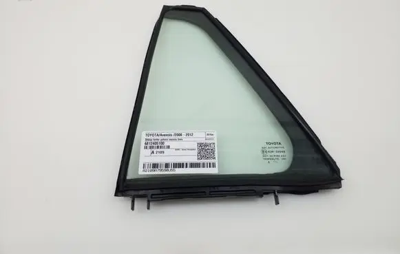 Toyota Avensis T270 Rear vent window glass 6812405100