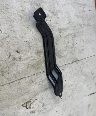 Opel Insignia B Battery bracket 84213683