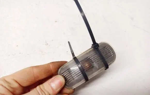 Saab 9-5 Front fender indicator light E17649