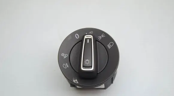 Volkswagen Tiguan Light switch 3CN941431A