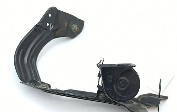Headlight/headlamp mounting bracket