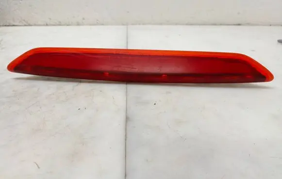 Volkswagen Polo Third/center stoplight 6Q6945097