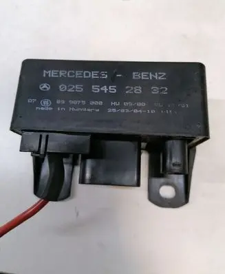 Glow plug pre-heat relay