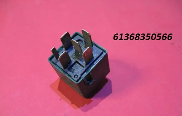 BMW 5 E39 Other relay 61368350566