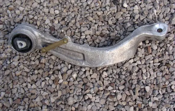 BMW 5 E60 E61 Front control arm 6770686