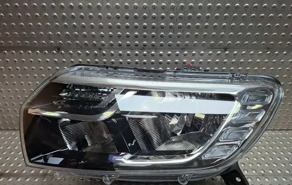 Dacia Sandero II Headlight/headlamp S26282668 260605665R