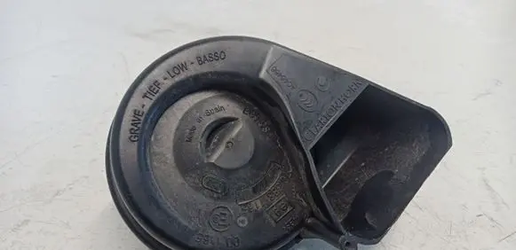 Audi A6 S6 C7 4G Horn signal 4H0951221