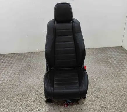 Mercedes-Benz GLE W167 Front passenger seat A0009103311