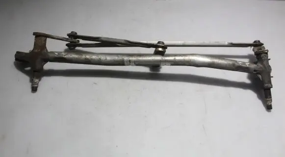 Renault Megane II Front wiper linkage 
