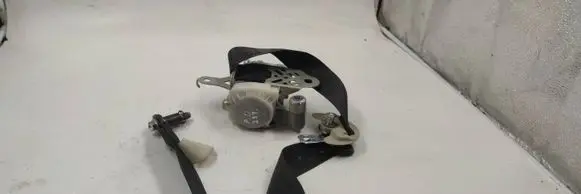 Subaru Legacy Front seatbelt 0538128 004292