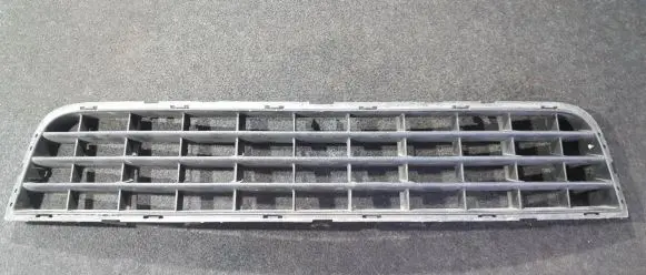 Audi A6 S6 C5 4B Front bumper lower grill 4B0807683L DN13074