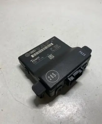 Seat Altea Gateway control module 1K0907530F 1K0907951