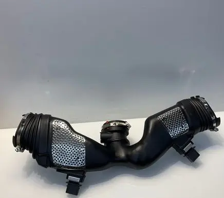 Mercedes-Benz CLK A209 C209 Turbo air intake inlet pipe/hose 