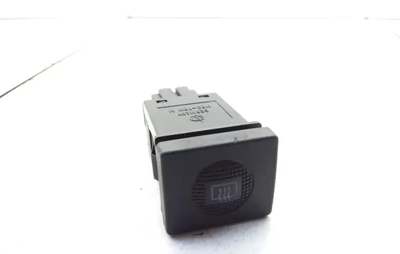 Volkswagen Golf III Windscreen/window heater switch 1H5959621 1H6959621 1H5907569