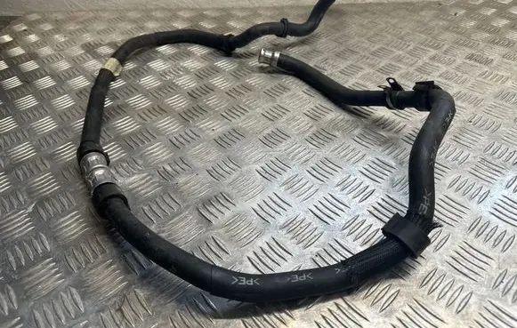 Air intake hose/pipe