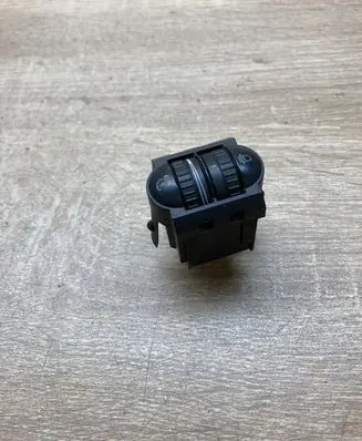 Volkswagen Golf V Headlight level height control switch 1K0941333D