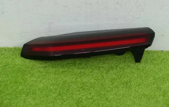 Citroen C4 III e-C4 Rear/tail lights 9831120680