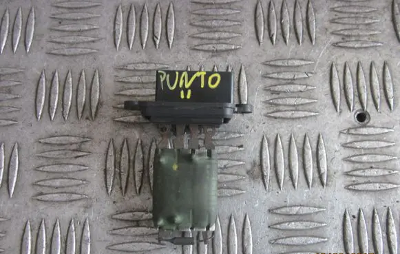 Fiat Punto (188) Heater blower motor/fan resistor