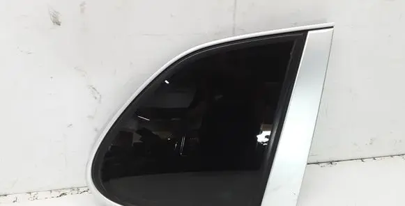 Porsche Cayenne (9PA) Rear side window 43R00022