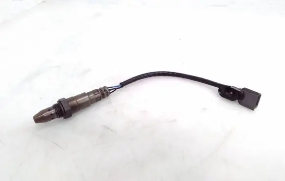 Nissan Navara D23 Lambda probe sensor 226A42790R 2115005010 H8201333811