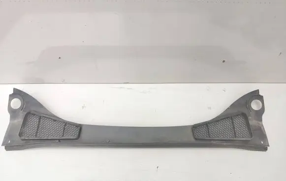 Ford Focus Wiper trim BM51A02216A D2L4A